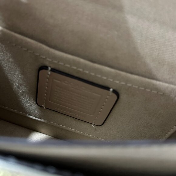 Coach Strawberry Print White Flap Shoulder Bag - Picture 7 of 9